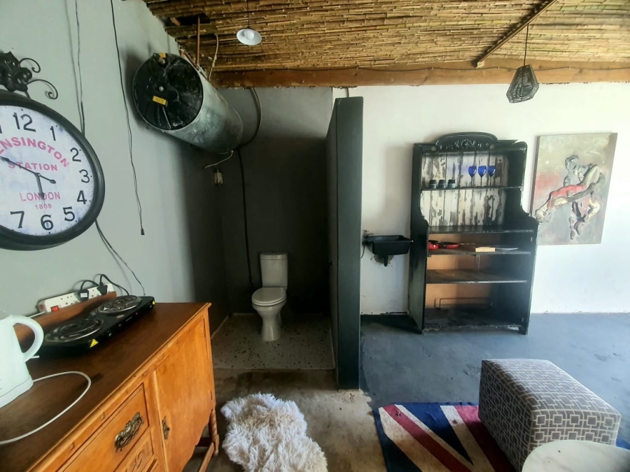 1 Bedroom Property for Sale in Winterstrand Eastern Cape